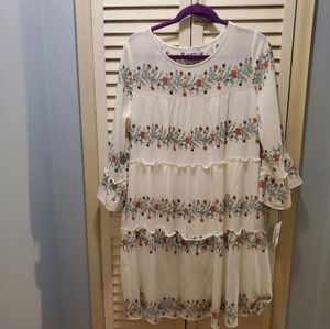 Vivi by Violet Weekend Floral Dress